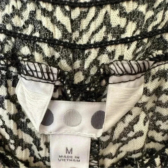 Thee Dots Black and White Print Wide Leg Pants - Picture 5 of 6